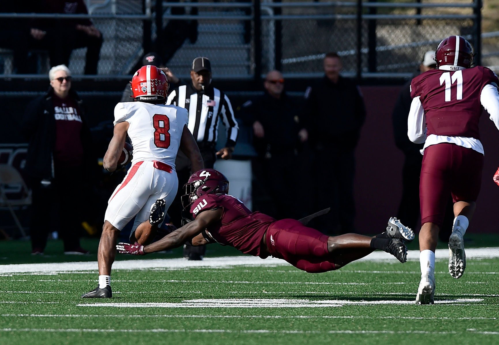 112121-spt-siu-fb-12.jpg